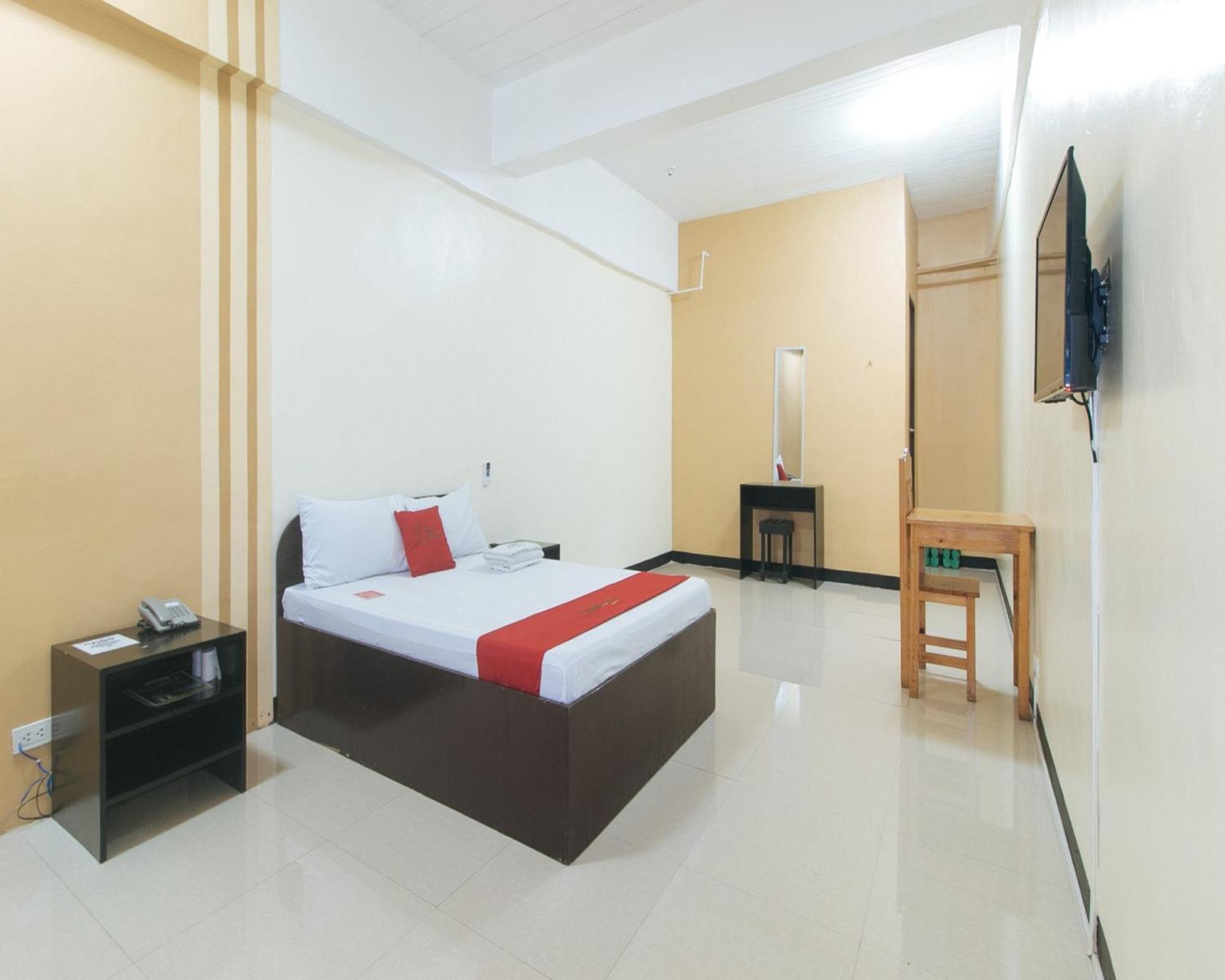 Reddoorz Near Sm City Muntinlupa San Pedro  Екстер'єр фото