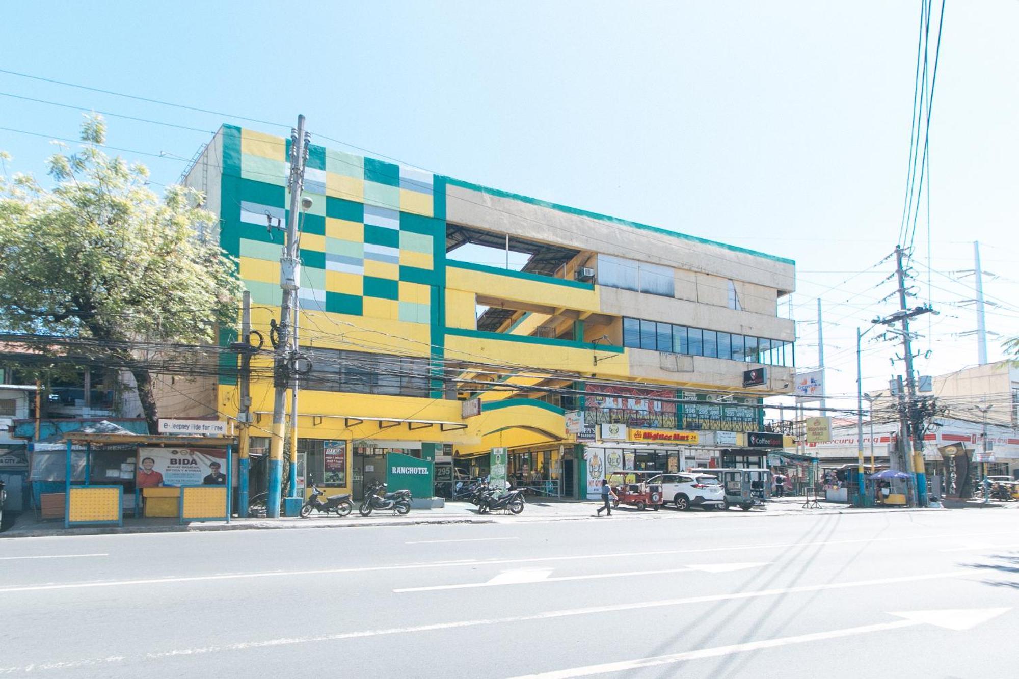 Reddoorz Near Sm City Muntinlupa San Pedro  Екстер'єр фото