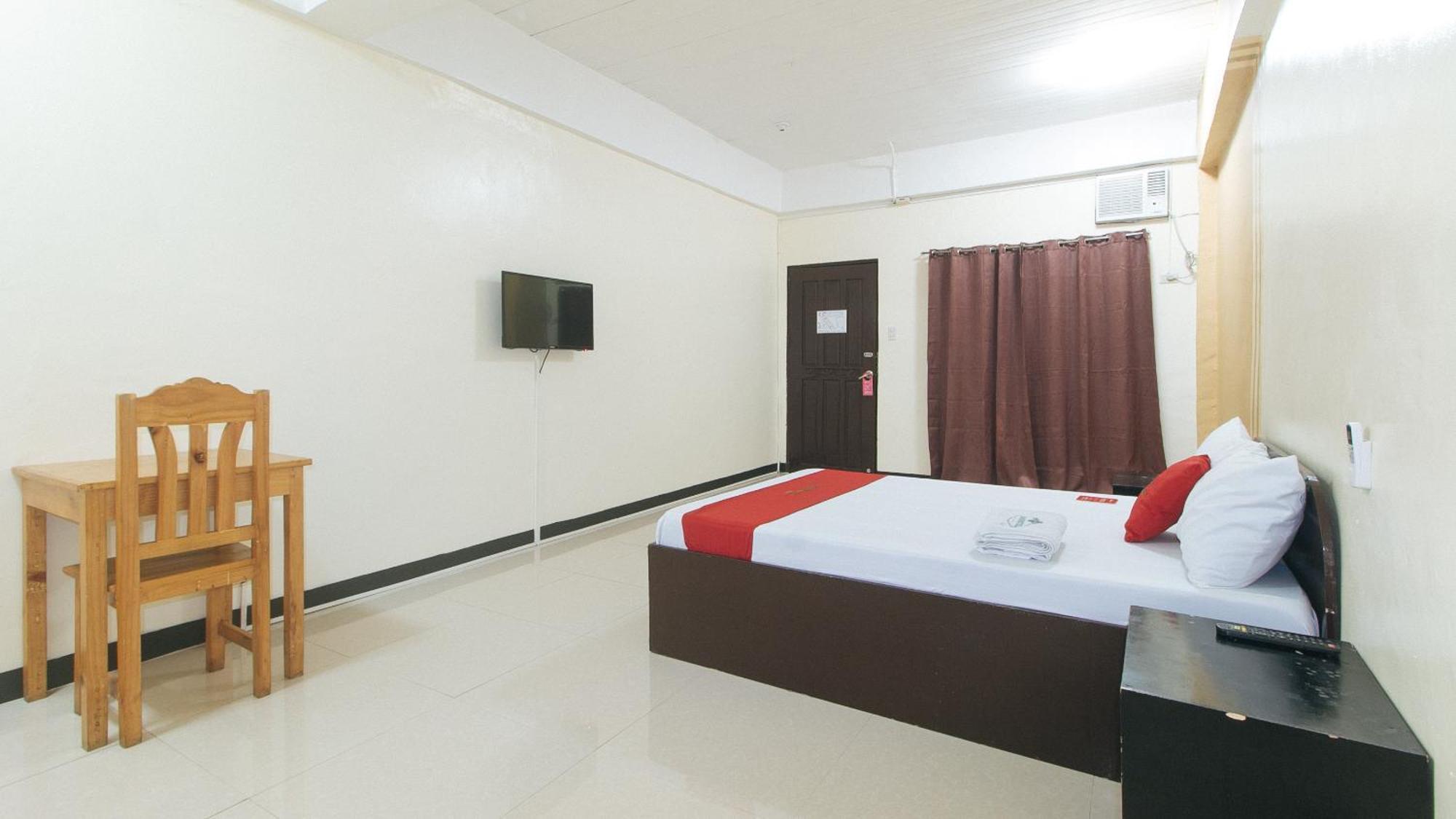 Reddoorz Near Sm City Muntinlupa San Pedro  Екстер'єр фото