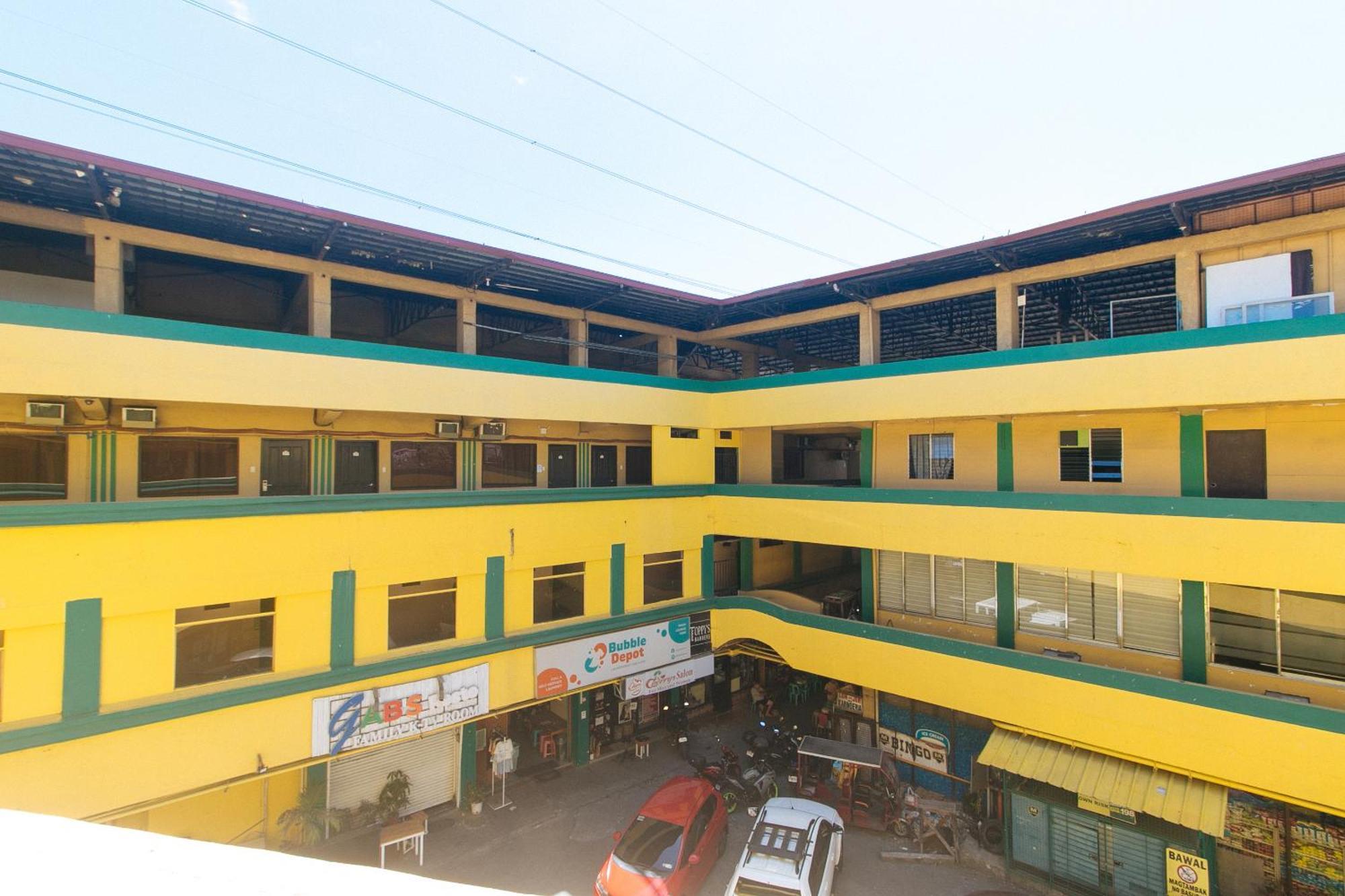 Reddoorz Near Sm City Muntinlupa San Pedro  Екстер'єр фото