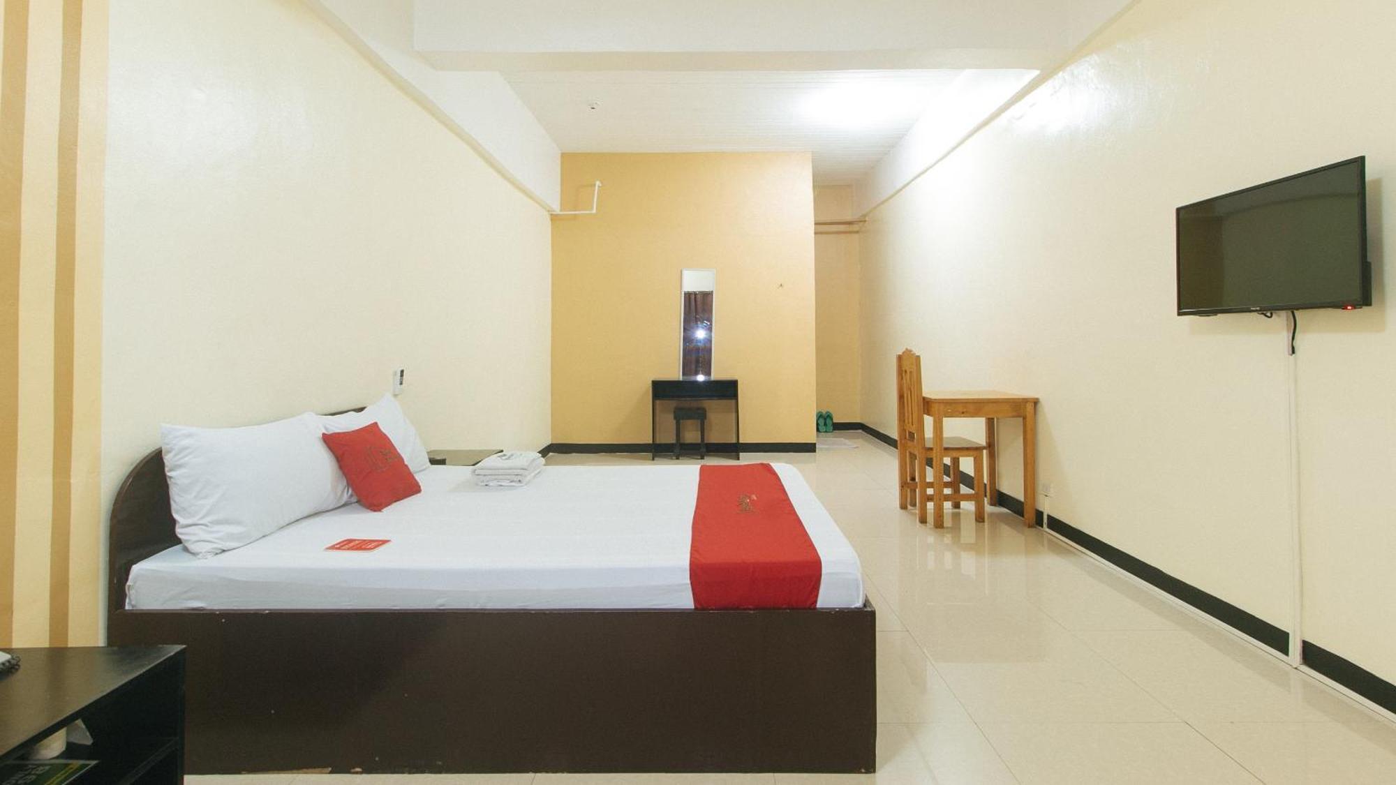 Reddoorz Near Sm City Muntinlupa San Pedro  Екстер'єр фото