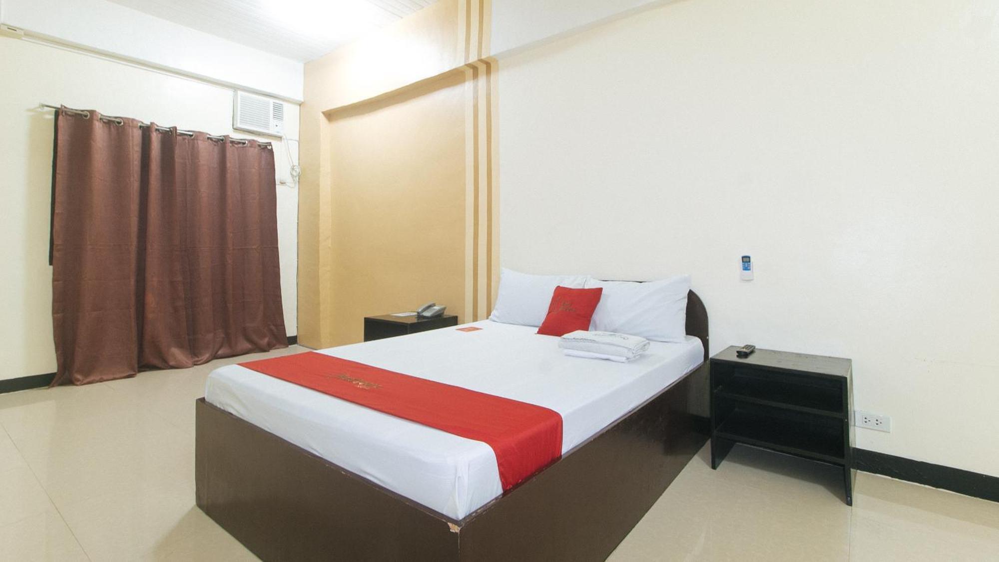 Reddoorz Near Sm City Muntinlupa San Pedro  Екстер'єр фото