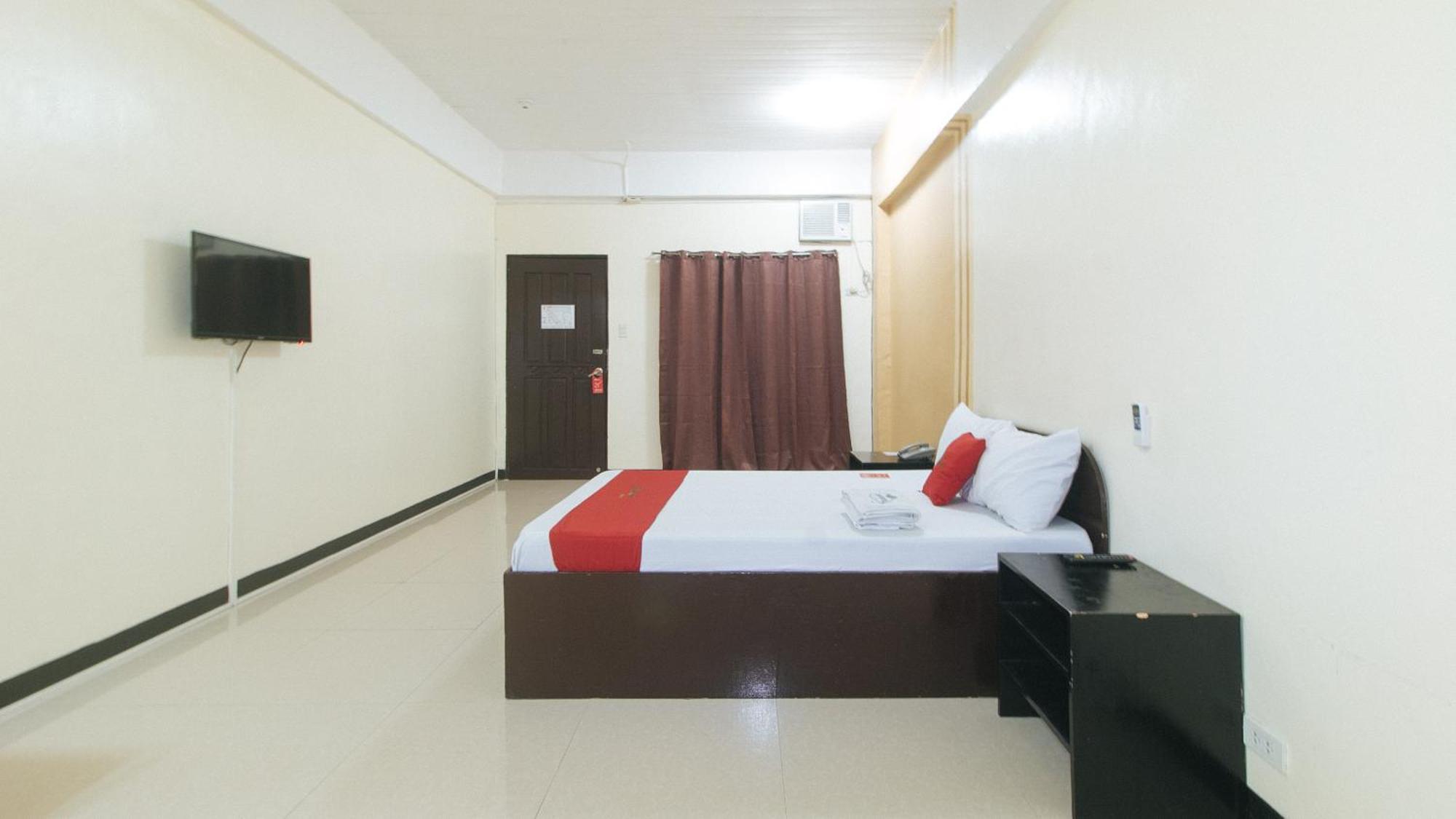 Reddoorz Near Sm City Muntinlupa San Pedro  Екстер'єр фото