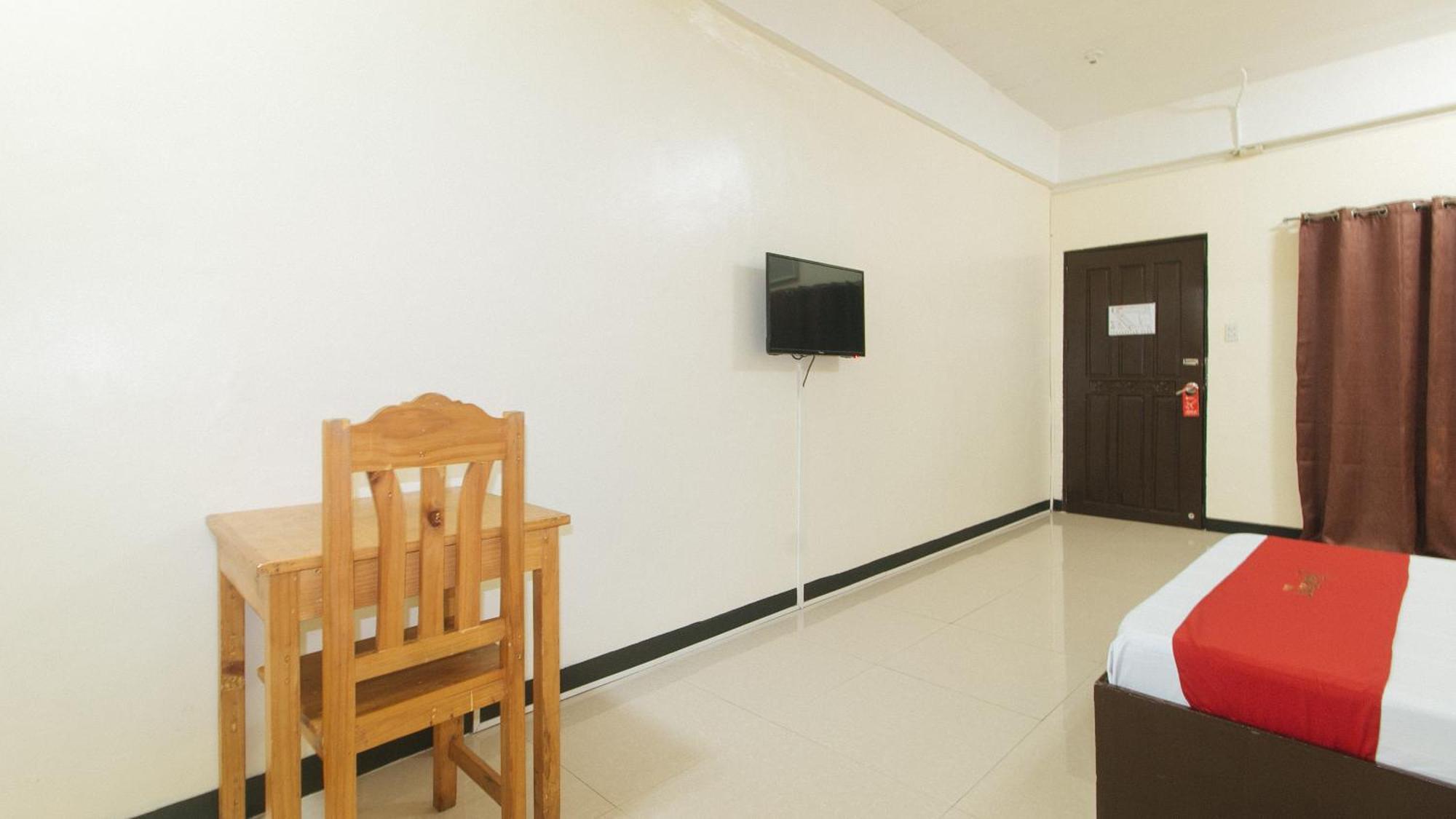 Reddoorz Near Sm City Muntinlupa San Pedro  Екстер'єр фото